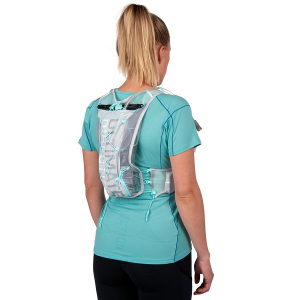 Ultimate Direction Race Vesta 5.0 - Running Vest for Women - Cloud - Model Body Back