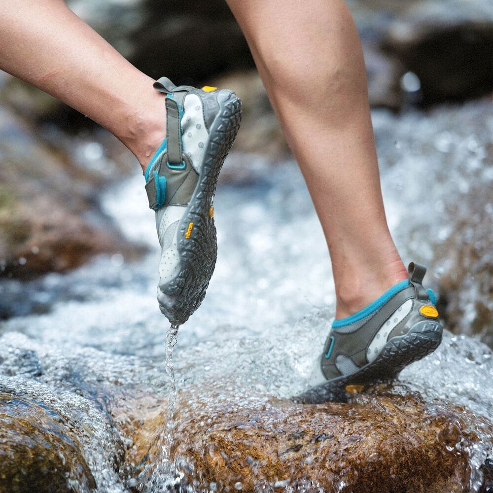 UK 12 Vibram Men's V-Aqua Outdoor Water Shoes In Grey Mega Grip Trainers 