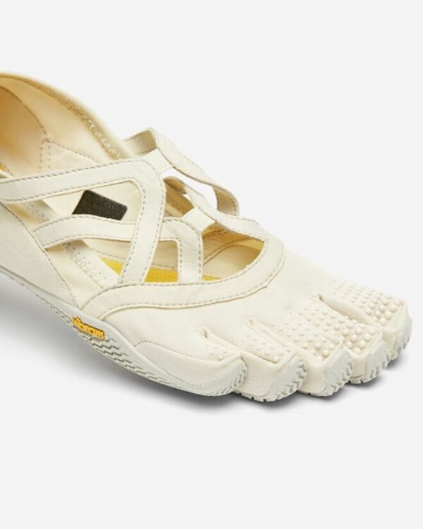 Vibram FiveFingers Womens Alitza Loop Minimalist Shoes - Beige - Toes