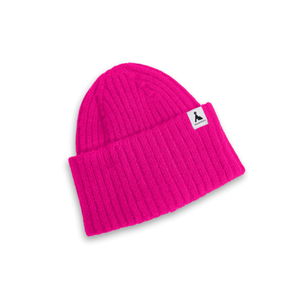 VÅGA Ribbed Beanie – Poster Pink – The Casual Beanie