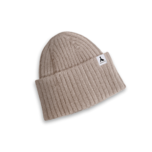 VÅGA Ribbed Beanie – Taupe – The Casual Beanie