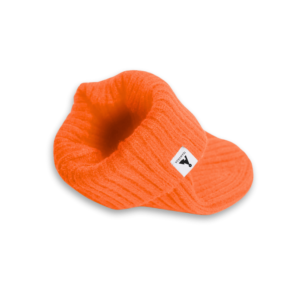 VÅGA Ribbed Beanie – Neon Orange – The Casual Beanie - detail