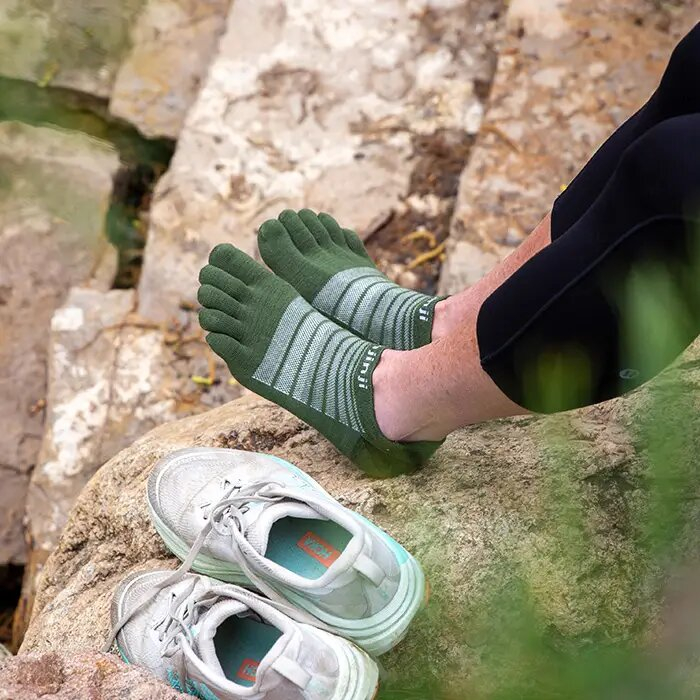 Injinji RUN Lightweight No-Show Wool Toe Socks (Forest)